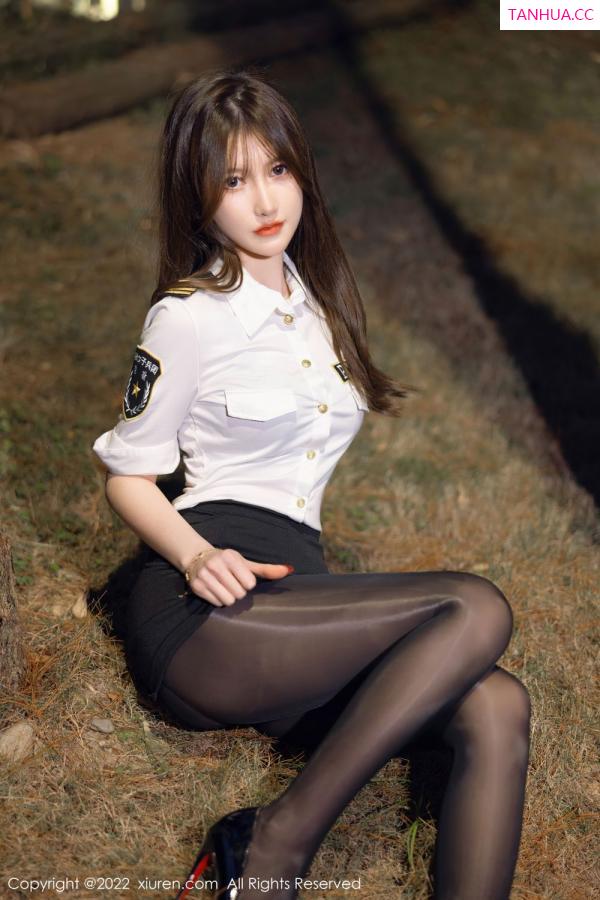 美桃酱  [XiuRen]高清写真图 2022.01.20 No.4492 美桃酱第10张图片